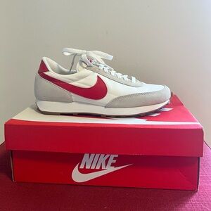 Nike Retro Runner Sneakers in White, Red & Light Gray